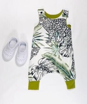 BABY BOYS JUNGLE ROMPER SIZE 12M